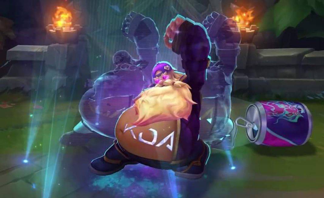 T1 接受挑战，与 AI Grok 5 对战