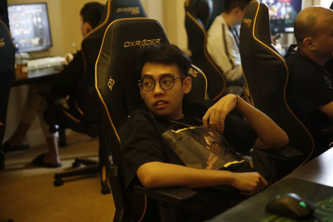 LPL官方：3月15日起剩余常规赛调整为线上赛