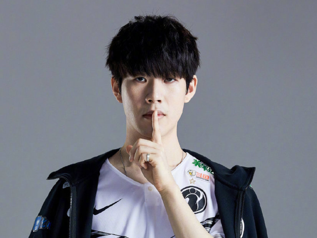 【数据前瞻】 LNG Esports vs Weibo Gaming 两支擅长运营取胜的队伍