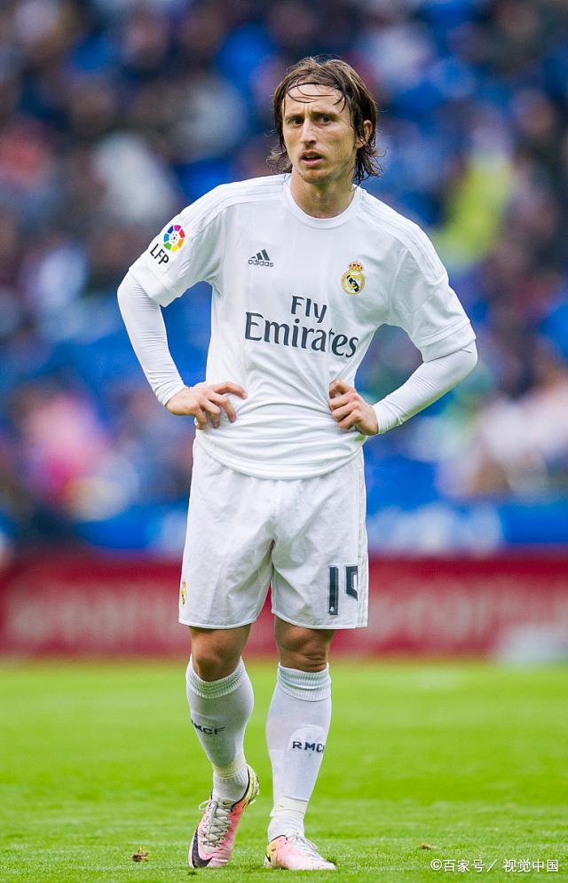 记者：陈涛12月5日已赴英学习，现场观看曼城vs桑德兰（记者称陈涛已于12月5日赴英进修，现场观战曼城对阵桑德兰）